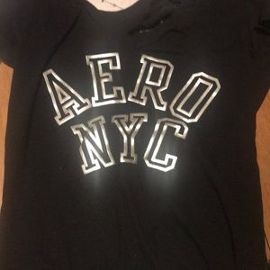 Women’s small aero shirt